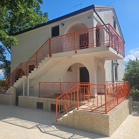 Villa Kucan Порат Экстерьер фото