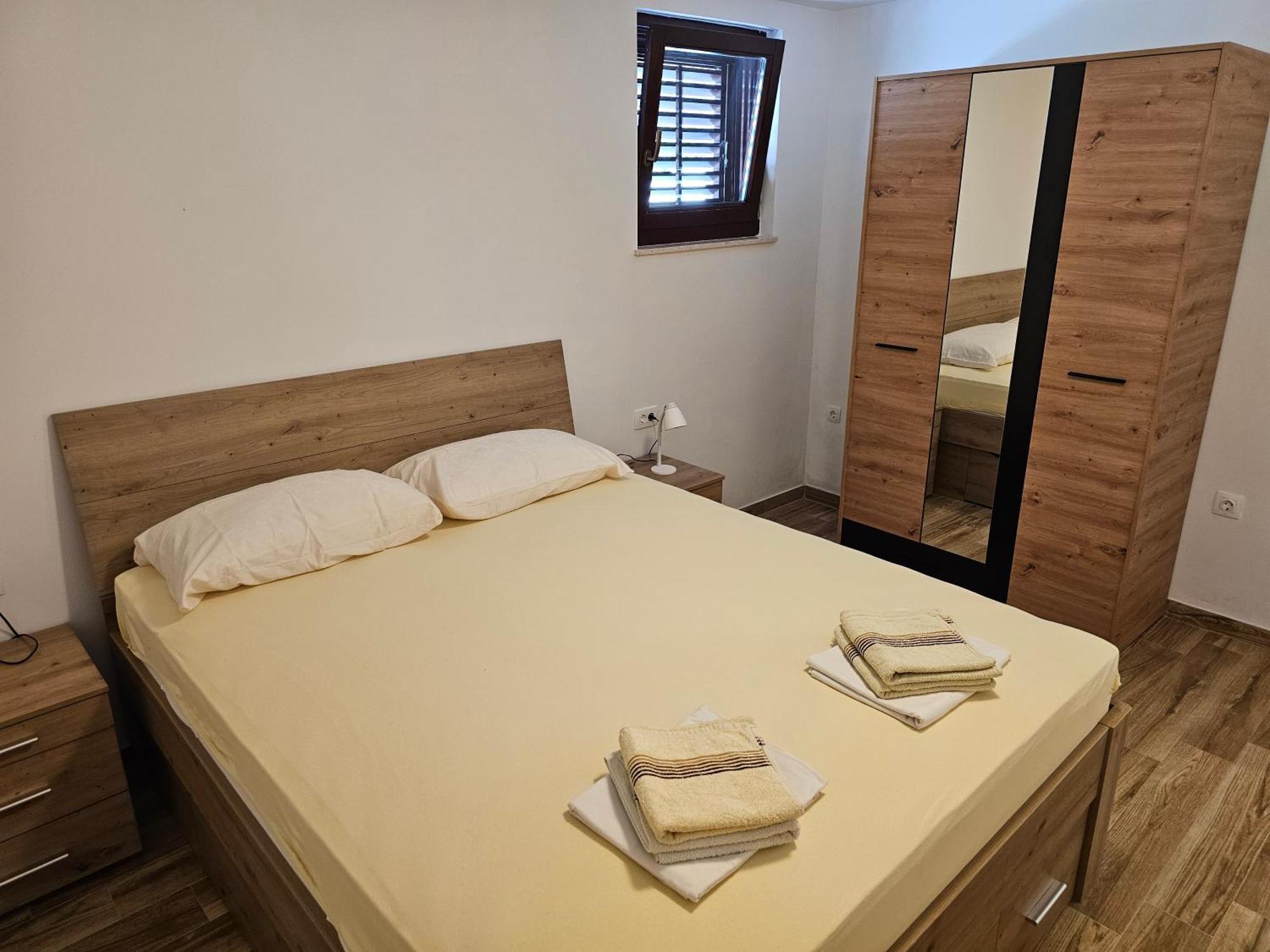 Villa Kucan Порат Экстерьер фото