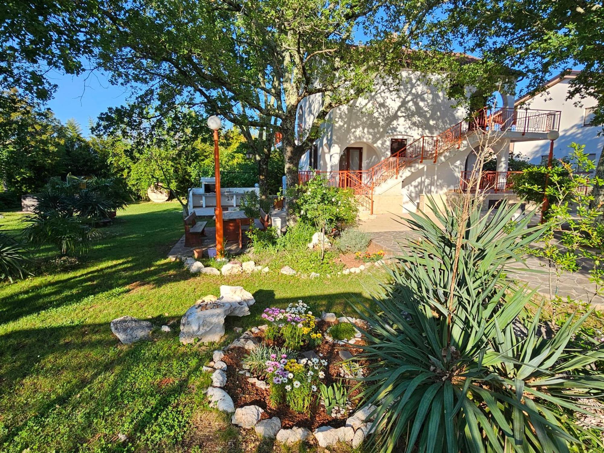 Villa Kucan Порат Экстерьер фото